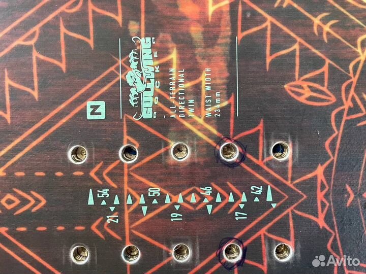 Сноуборд 146 гибрид Nitro Mystique twintip