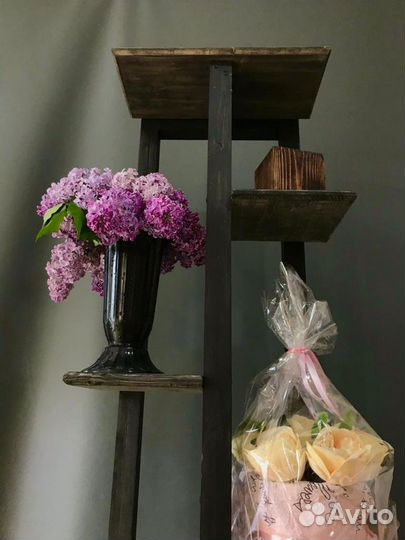 Подставка для цветов