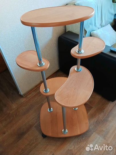 Подставка для цветов