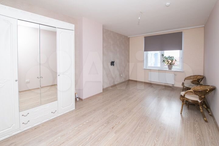 3-к. квартира, 90 м², 4/25 эт.