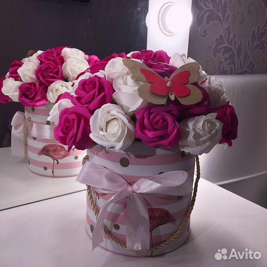 Цветы в коробке