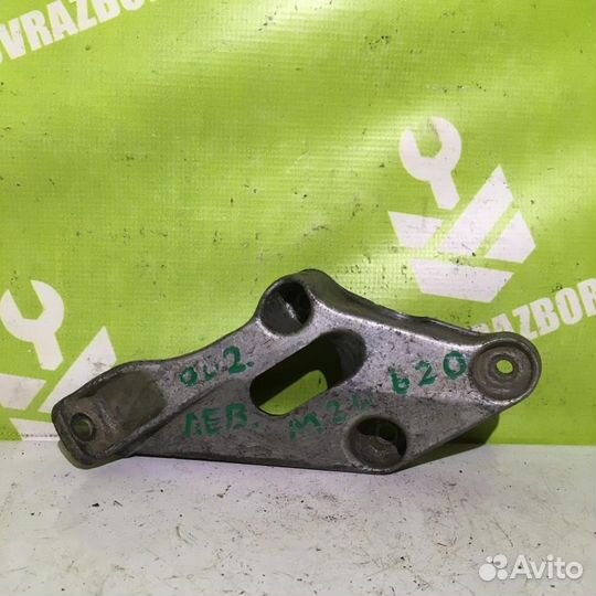 Кронштейн двигателя левый бмв Е34