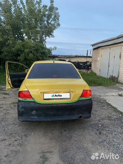 Mitsubishi Lancer 1.6 AT, 2006, 250 000 км