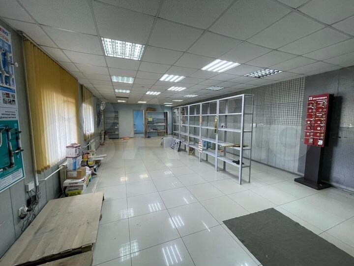 Торговое помещение, 100 м²