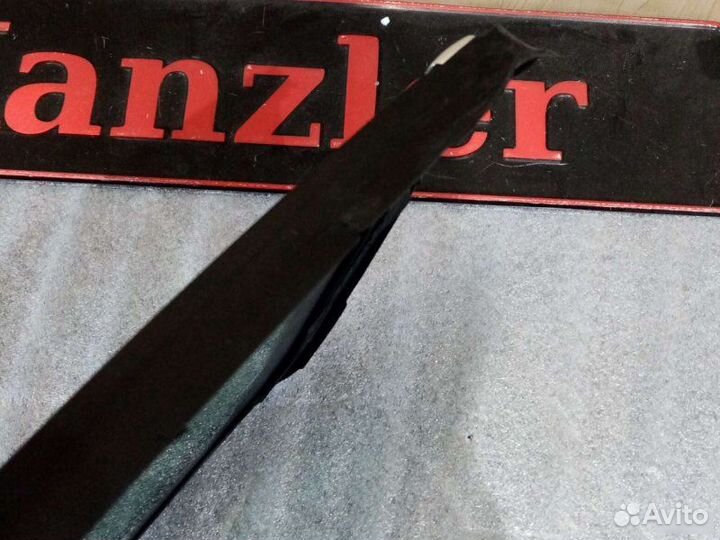 Стекло глухое правое правое Volkswagen Tiguan