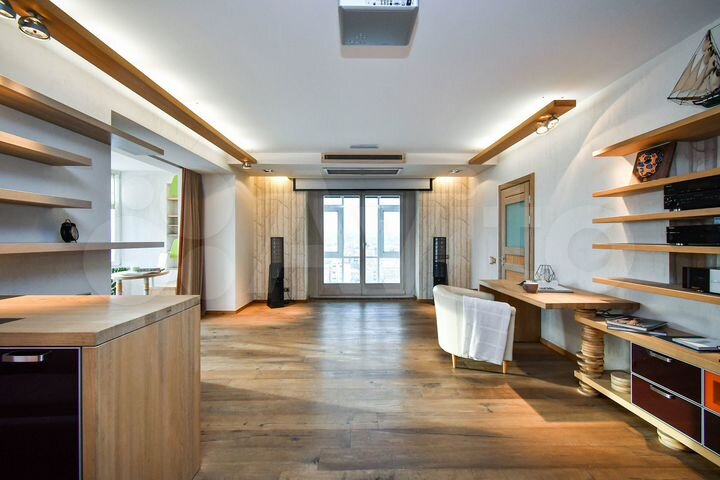 3-к. квартира, 183 м², 14/15 эт.