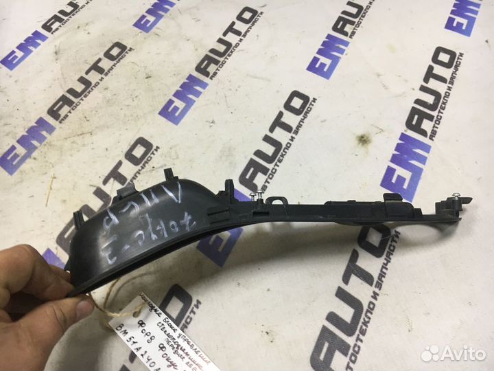 Накладка блока управления стеклопод. Форд Фокус 3