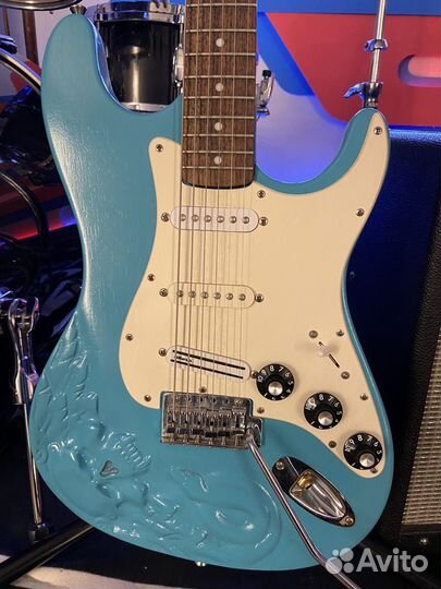 Fender squier affinity stratocaster