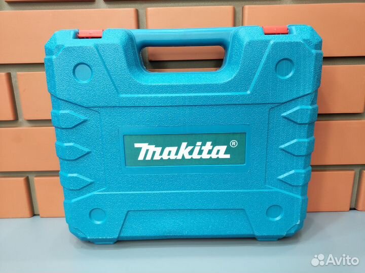 Шуруповерт Makita бесщеточный