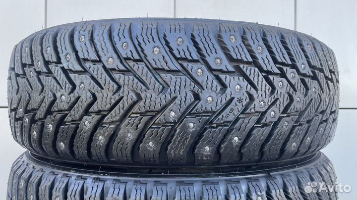 Nokian Tyres Hakkapeliitta 8 185/65 R15 98T