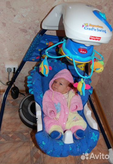 В аренду. Детские качели с рождения