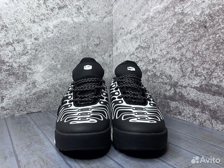 Кроссовки Nike Air Max TN Plus Drift Black/white