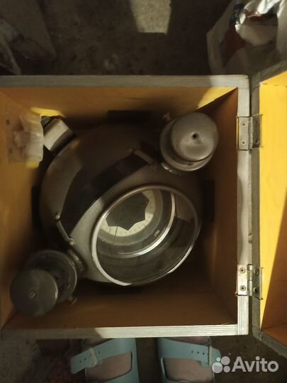 Компас шлюпочный