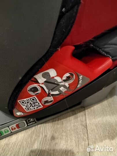 Автомобильное кресло chicco