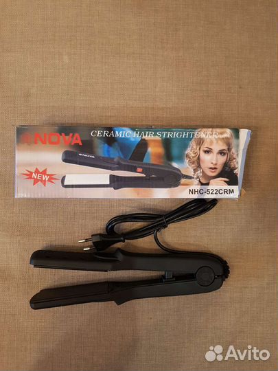 Выпрямитель для волос новый