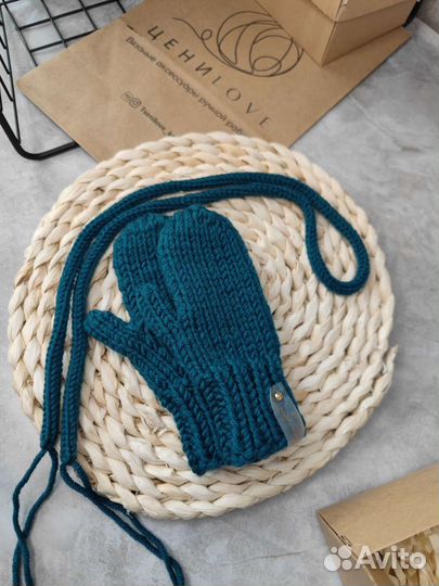 Варежки детские вязаные