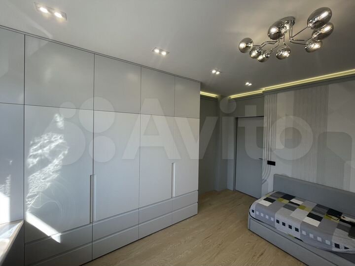 3-к. квартира, 98 м², 8/20 эт.