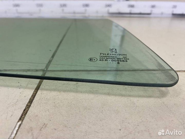Стекло двери задней правой Peugeot 206 1998-2012
