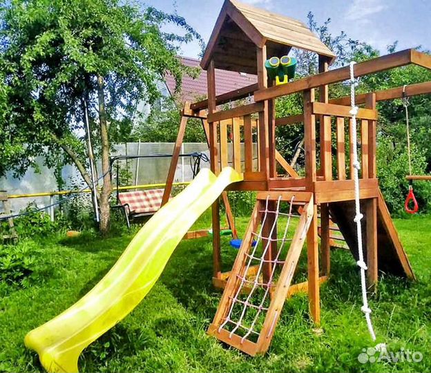 Детская деревянная площадка