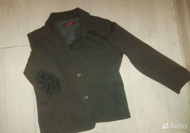 Костюм тройка на мальчика 134