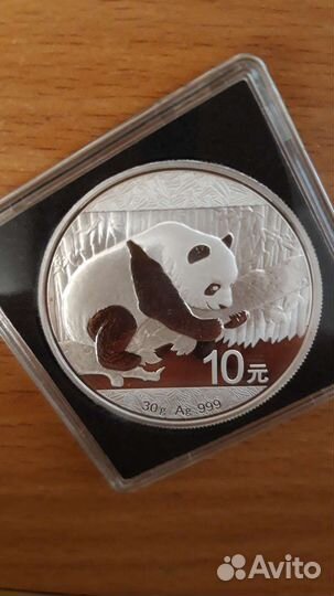 10 юаней 2016 г. Панда. Серебро. Пруф