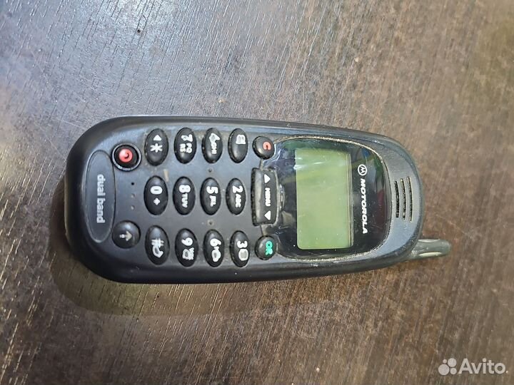 Телефон Motorola MC2-41b12