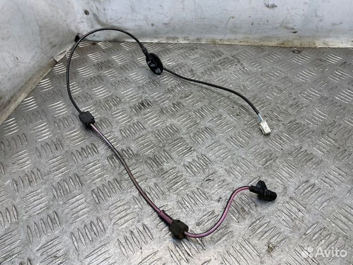 Датчик ABS задний Mazda 3 BM zmde 2013