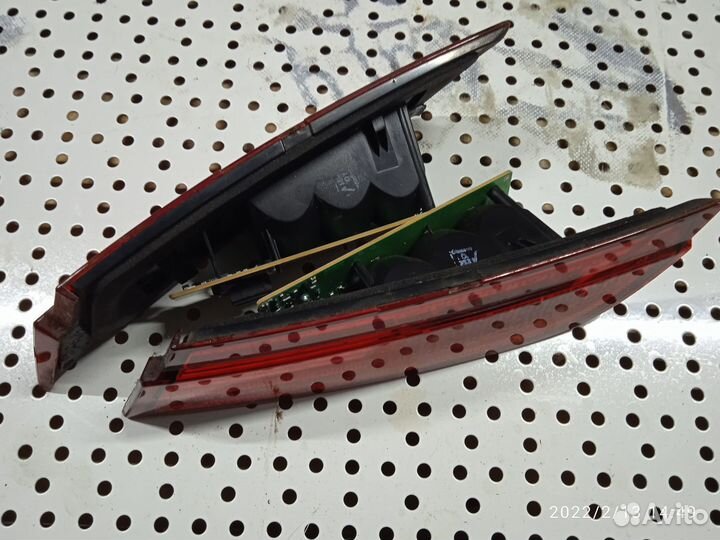 Фонарь задний внутренний левый для Jaguar XF