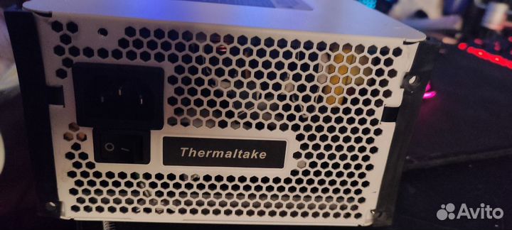 Thermaltake Toughpower Grand 700W Платиновый