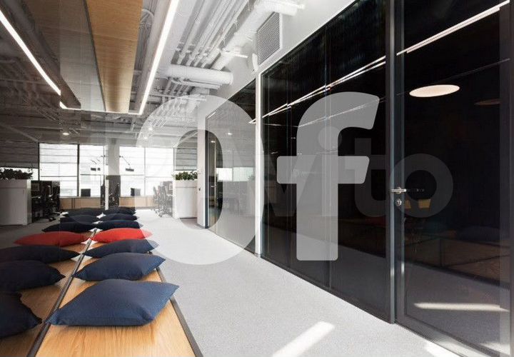 Сдам офисное помещение, 579 м²