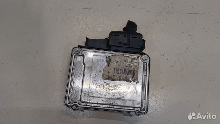 Блок управления двигателем Audi Q3 2018