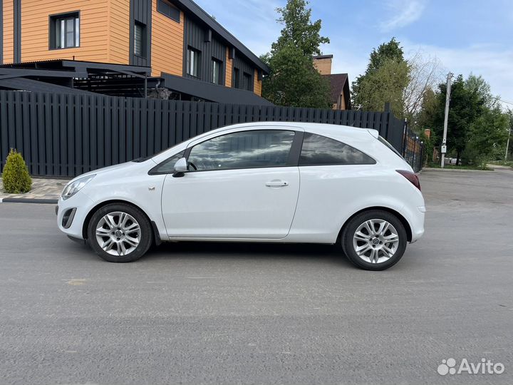 Opel Corsa 1.4 AT, 2011, 79 000 км