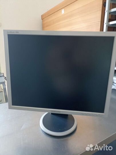 Samsung SyncMaster 204B