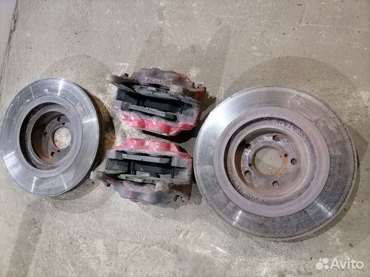 Комплект передних 4 pot субару