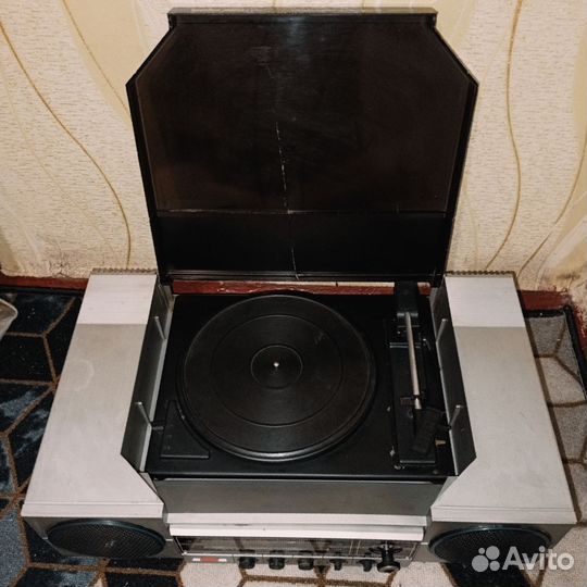 Радиола вега 300 Стерео СССР