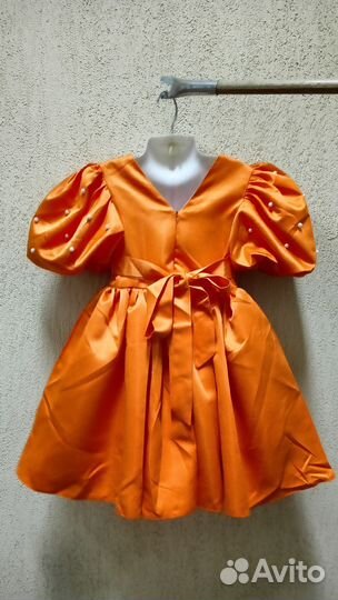 Платье новое оранжевое