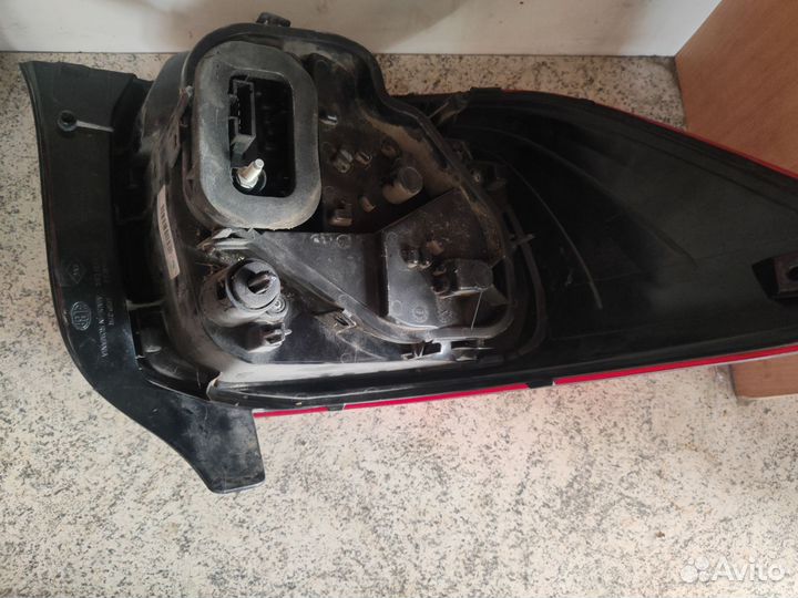 Фонарь задний правый Renault Logan 265501454R