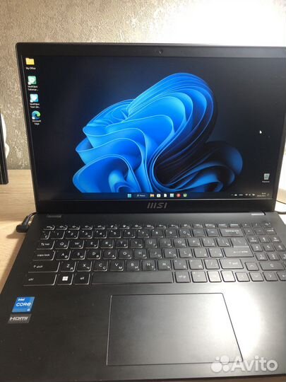 Ноутбук MSI (15.6”)
