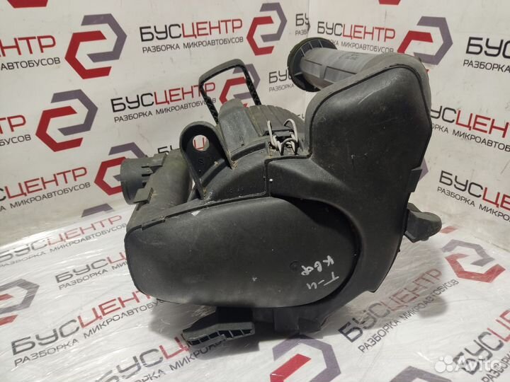 Корпус воздушного фильтра -96 VW Т4