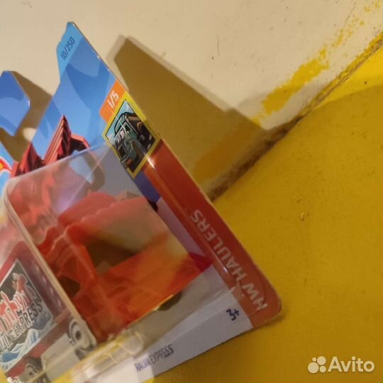 HOT weels raijin express красная тх. Торг уместен