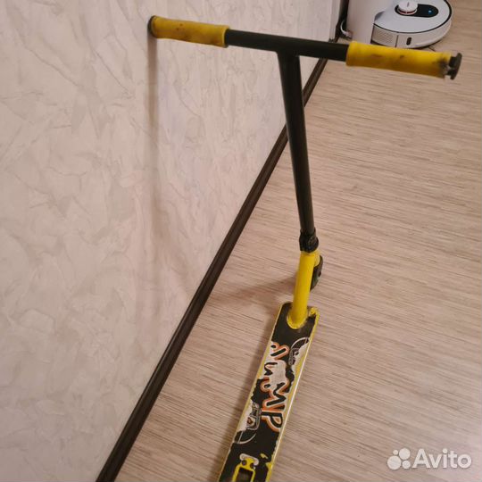 Продам трюковой самокат