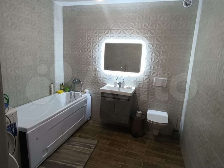 Дом 113,2 м² на участке 10,2 сот.