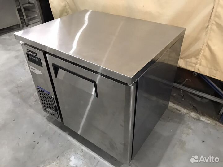 Холодильный стол