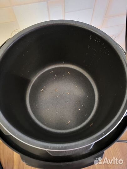 Мультиварка-скороварка Redmond