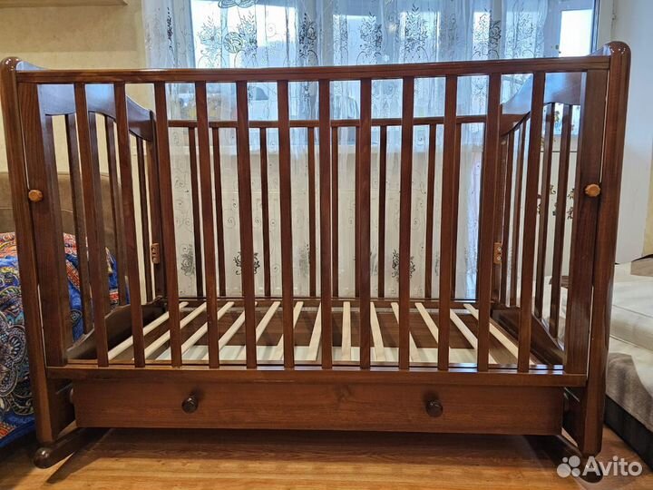 Детская кроватка-колыбель Гандылян