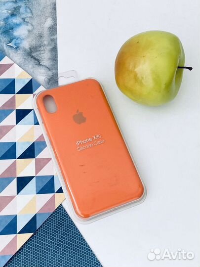 Чехол на iPhone XR