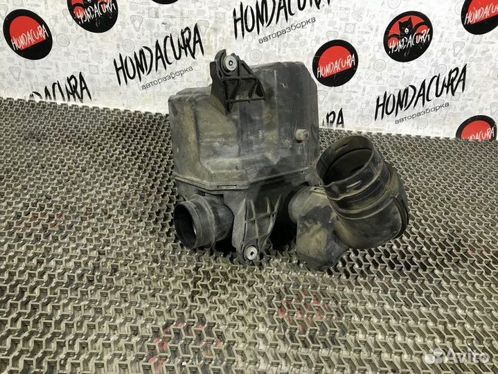 Резонатор воздушного фильтра Acura TSX