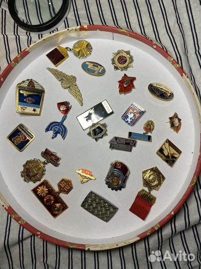 Значки и медали СССР