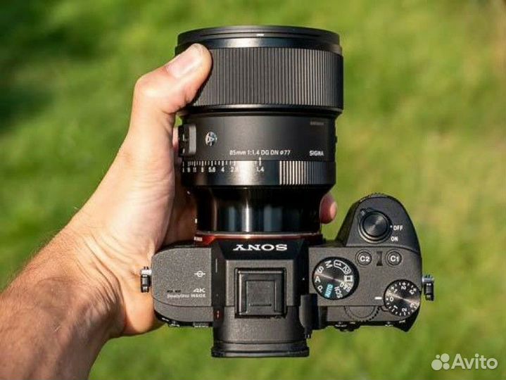 Sony sigma 85 dg dn super lens