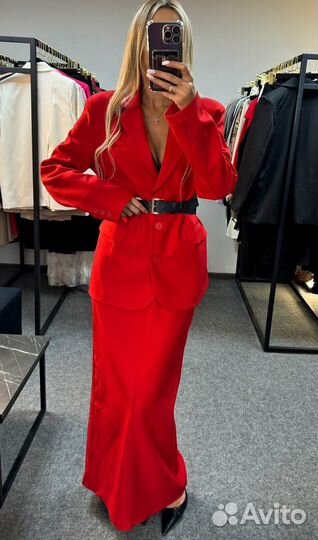 Костюм женский